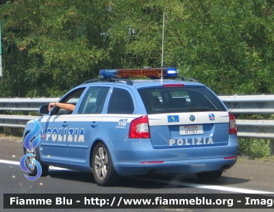 Skoda Octavia Wagon III serie
Polizia di Stato
Polizia Stradale in servizio sulla rete autostradale di Autostrade per l'Italia (A1 Milano - Napoli)
POLIZIA H7187
Parole chiave: Skoda Octavia Wagon III serie Polizia Stradale Autostrade per l&#039;Italia (A1 Milano - Napoli) POLIZIA H7187