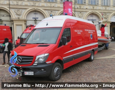 Mercedes-Benz Sprinter III serie restyle
Vigili del Fuoco
Comando Provinciale di Torino
Nucleo NSSA
VF29126
Parole chiave: Mercedes-Benz Sprinter III serie restyle Vigili del Fuoco Torino NSSA VF29126 Santa_Barbara_2018