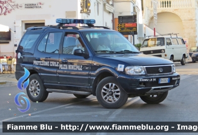 Tata Safari
Polizia Municipale
Comune di Polignano a Mare (BA)
Nucleo Protezione Civile
Parole chiave: Tata Safari Polizia Municipale Comune di Polignano a Mare (BA)