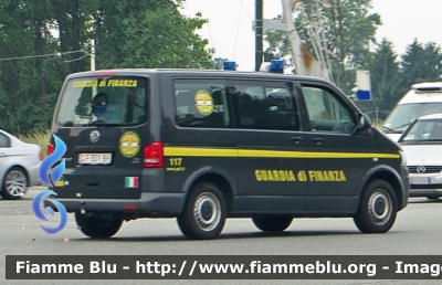 Volkswagen Caravelle T5 restyle 4motion
Guardia di Finanza
Soccorso Alpino
GdiF 301 BH
- variante -
Parole chiave: Volkswagen Caravelle T5 restyle 4motion Guardia Finanza Soccorso Alpino GdiF 301 BH