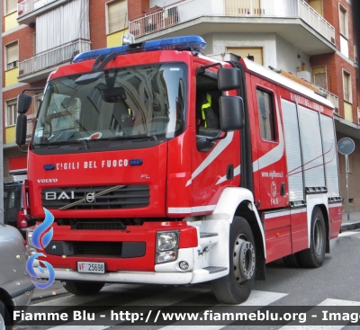 Volvo FL 280 III serie
Vigili Del Fuoco
Comando Provinciale di Torino
AutoPompaSerbatoio allestimento Bai
VF 25698
Parole chiave: Volvo FL 280 III serie Vigili Del Fuoco Torino AutoPompaSerbatoio Bai VF 25698