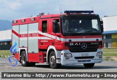 Mercedes-Benz Actros 1841 II serie
Vigili del Fuoco
Comando Provinciale di Torino
Distaccamento Volontario di Rivalta (TO)
AutoPompaSerbatoio allestimento Bai
VF 23339
Parole chiave: Mercedes-Benz Actros 1841 II serie Vigili del Fuoco Distaccamento_Volontario_Rivalta AutoPompaSerbatoio VF 23339