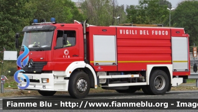 Mercedes-Benz Atego 1828 I serie
Vigili del Fuoco
Comando Provinciale di Torino
AutoBottePompa allestimento Bai
ricondizionata Maleco
VF 22055
Parole chiave: Mercedes-Benz Atego 1828_I_serie Torino VF_22055