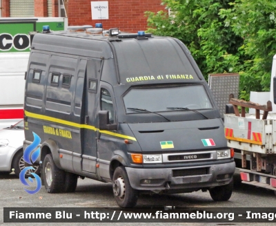 Iveco Daily III serie
Guardia di Finanza
GdiF 246 AY
Parole chiave: Iveco Daily_III_serie Guardia_Finanza GdiF_246_AY