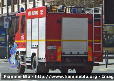 Iveco CityEuroFire 100E21 I serie
Vigili del Fuoco
Comando Provinciale di Torino
AutoPompaSerbatoio allestimento
Iveco-Magirus
VF 20944
Parole chiave: Iveco CityEuroFire 100E21 I serie Vigili del Fuoco Torino AutoPompaSerbatoio Iveco-Magirus VF 20944