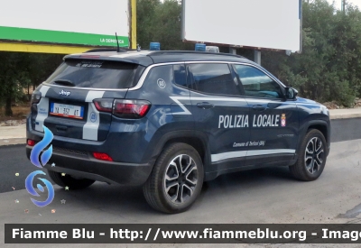 Jeep Compass 4Xe
Polizia Locale
Comune di Terlizzi (Ba)
POLIZIA LOCALE YA 357 AT
Parole chiave: Jeep Compass_4Xe Terlizzi POLIZIA_LOCALE YA_357_AT