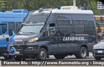 Iveco Daily VI serie
Carabinieri
I Battaglione "Piemonte"
CC DX 618
Parole chiave: Iveco Daily VI serie restyle Carabinieri I_Battaglione "Piemonte" CC_DX_618