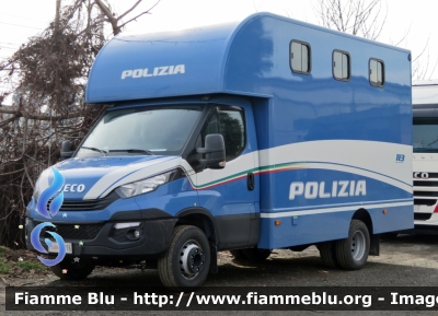 Iveco Daily VI serie
Polizia di Stato
Reparto a Cavallo
POLIZIA M3716
Parole chiave: Iveco Daily VI serie Polizia di Stato Reparto_Cavallo POLIZIA M3716