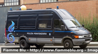 Iveco Daily III serie
Polizia Penitenziaria
Nucleo Traduzioni e Piantonamenti
POLIZIA PENITENZIARIA 936 AD
Parole chiave: Iveco_Daily_III_serie POLIZIA_PENITENZIARIA_936_AD