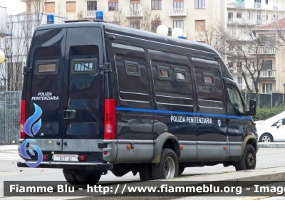 Iveco Daily III serie
Polizia Penitenziaria
Nucleo Traduzioni e Piantonamenti
POLIZIA PENITENZIARIA 867 AC
Parole chiave: Iveco_Daily_III_serie POLIZIA_PENITENZIARIA_867_AC