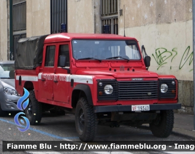 Land Rover Defender 130
Vigili del Fuoco
Comando Provinciale di Torino
VF19340
Parole chiave: Land Rover Defender 130 Vigili del Fuoco Torino VF19340