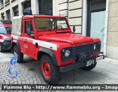 Land Rover Defender 90 Pick-up
Vigili del Fuoco
Comando Provinciale di Torino
VF 22396
Parole chiave: Land-Rover Defender_90_Pick-up Torino VF_22396