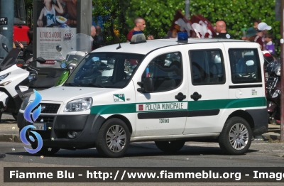 Fiat Doblò II serie
Polizia Municipale Torino
POLIZIA LOCALE YA 351 AC
Parole chiave: Fiat Doblò_II_serie Municipale_Torino YA_351_AC