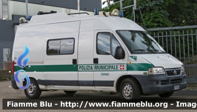 Fiat Ducato III serie
Polizia Municipale Torino
Unità Mobile
Allestito Elevox
Parole chiave: Fiat Ducato III serie Polizia Municipale Torino Unità Mobile