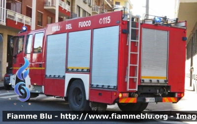 Iveco EuroFire 150E27 I serie
Vigili del Fuoco
Comando Provinciale di Torino
AutoPompaSerbatoio
Allestimento Iveco Magirus
VF 18596
Parole chiave: Iveco EuroFire 150E27 I serie Vigili del Fuoco Torino AutoPompaSerbatoio Iveco Magirus VF 18596