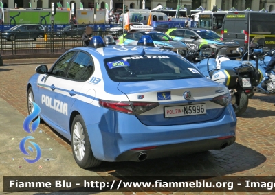 Alfa-Romeo Nuova Giulia Q4 restyle
Polizia di Stato
Polizia Stradale
POLIZIA N5996
in scorta al Giro d'Italia 2024
Auto 41
Parole chiave: Alfa-Romeo Nuova_Giulia_Q4_restyle Polizia_Stradale Giro_d_Italia_2024 POLIZIA_N5996