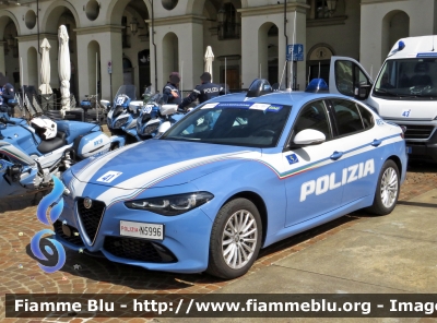 Alfa-Romeo Nuova Giulia Q4 restyle
Polizia di Stato
Polizia Stradale
POLIZIA N5996
in scorta al Giro d'Italia 2024
Auto 41
Parole chiave: Alfa-Romeo Nuova_Giulia_Q4_restyle Polizia_Stradale Giro_d_Italia_2024 POLIZIA_N5996