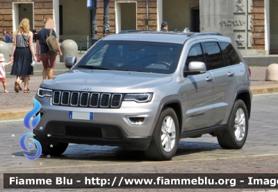 Jeep Grand Cherokee
Vettura utilizzata nelle Scorte
Parole chiave: Jeep Grand Cherokee Scorte