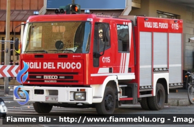 Iveco CityEuroFire 100E21 I serie
Vigili del Fuoco
Comando Provinciale di Torino
AutoPompaSerbatoio allestimento
Iveco-Magirus
Ricondizionato Maleco
VF 19787
Parole chiave: Iveco CityEuroFire 100E21 I serie Vigili del Fuoco Torino AutoPompaSerbatoio Iveco-Magirus_Maleco VF 19787