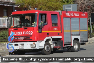 Iveco CityEuroFire 100E21 I serie
Vigili del Fuoco
Comando Provinciale di Torino
AutoPompaSerbatoio allestimento
Iveco-Magirus
VF 20944
Parole chiave: Iveco_CityEuroFire_100E21_I_serie Torino VF_20944