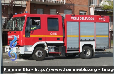 Iveco CityEuroFire 100E21 I serie
Vigili del Fuoco
Comando Provinciale di Torino
AutoPompaSerbatoio allestimento
Iveco-Magirus
VF 20944
Parole chiave: Iveco_CityEuroFire_100E21_I_serie Torino VF_20944