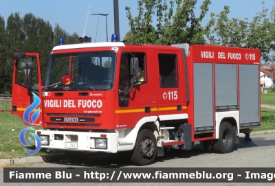 Iveco CityEuroFire 100E21 I serie
Vigili del Fuoco
Comando Provinciale di Torino
Distaccamento Volontario di Rivoli (TO)
AutoPompaSerbatoio allestimento Iveco-Magirus
VF 20641
Parole chiave: Iveco CityEuroFire 100E21_I_serie Rivoli VF_20641