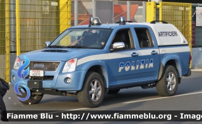 Isuzu D-Max I serie restyle
Polizia di Stato
Artificieri
Allestito Maritan
POLIZIA H2975
Parole chiave: Isuzu_D-Max_I_serie_restyle Artificieri POLIZIA_H2975