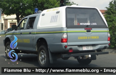 Mitsubishi L200 III serie
Guardia di Finanza
Nucleo Cinofili
GdiF 900 AX

Parole chiave: Mitsubishi L200 III serie Guardia di Finanza GdiF 900 AX Cinofili