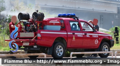 Mitsubishi L200 III serie
Vigili del Fuoco
Comando Provinciale di Torino
Distaccamento Volontario di Rivalta
VF 23735
Parole chiave: Mitsubishi L200 III serie Vigili del Fuoco Torino Distaccamento Volontario Rivalta VF 23735