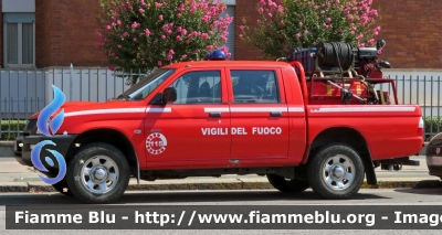 Mitsubishi L200 III serie
Vigili del Fuoco
Comando Provinciale di Torino
Distaccamento Permanente Stura
VF 24708
Parole chiave: Mitsubishi L200 III serie Vigili del Fuoco Torino Stura VF 24708