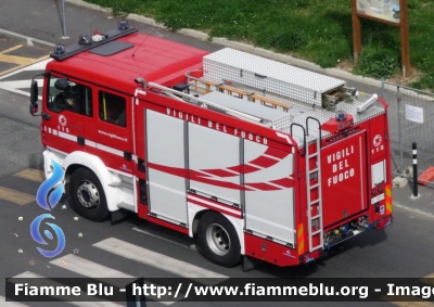 Man TGM 15.250 II Serie
Vigili del Fuoco
Comando Provinciale di Torino
AutoPompaSerbatoio allestita BAI
VF 30018
Parole chiave: Man TGM 15.250 II Serie Vigili del Fuoco Torino AutoPompaSerbatoio BAI VF 30018