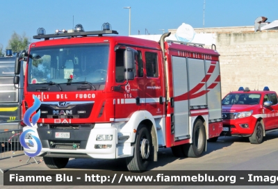 Man TGM 15.250 III serie
Vigili del Fuoco
Comando provinciale di Bari
Distacamento Permanente di Molfetta
AutoPompaSerbatoio allestimento BAI
VF 31486
Parole chiave: Man TGM_15.250_III serie Molfetta VF_31486