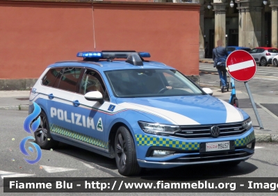 Volkswagen Passat Variant VIII serie restyle
Polizia di Stato
Polizia Stradale in Servizio sulla Rete Autostradale ATIVA
POLIZIA M9457
Parole chiave: Volkswagen Passat_Variant_VIII_serie_restyle Polizia_Stradale ATIVA POLIZIA_M9457