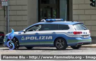 Volkswagen Passat Variant VIII serie restyle
Polizia di Stato
Polizia Stradale in Servizio sulla Rete Autostradale ATIVA
POLIZIA M9457
Parole chiave: Volkswagen Passat_Variant_VIII_serie_restyle Polizia_Stradale ATIVA POLIZIA_M9457