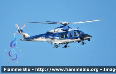 Agusta Westland AW139
Polizia di Stato
Servizio Aereo
II Reparto Volo - Milano Malpensa
PS 116
Parole chiave: Agusta_Westland AW139 PS_116 Polizia_di_Stato Servizio_Aereo