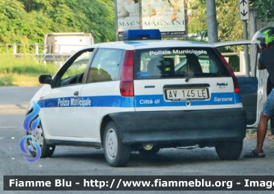 Fiat Punto I serie
Polizia Municipale Sarzana (SP)
Parole chiave: Fiat Punto_I_serie Polizia_Municipale_Sarzana