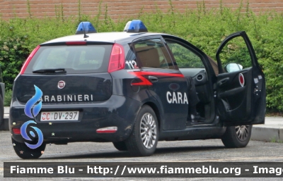 Fiat Punto VI serie
Carabinieri
Terza Fornitura
CC DV 297
Parole chiave: Fiat Punto VI serie Carabinieri CC DV 297