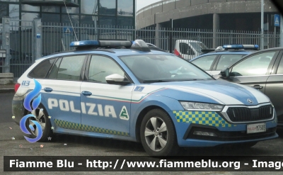 Skoda Octavia Wagon 4x4 VI serie
Polizia di Stato
Polizia Stradale in Servizio sulla Rete Autostradale ATIVA
POLIZIA M7503
Parole chiave: Skoda Octavia_Wagon_4x4_VI_serie ATIVA POLIZIA_M7503