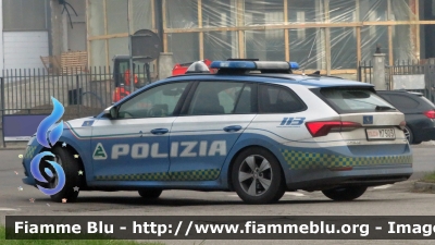 Skoda Octavia Wagon 4x4 VI serie
Polizia di Stato
Polizia Stradale in Servizio sulla Rete Autostradale ATIVA
POLIZIA M7503
Parole chiave: Skoda Octavia_Wagon_4x4_VI_serie ATIVA POLIZIA_M7503