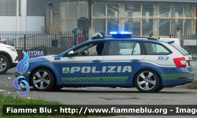 Skoda Octavia Wagon 4x4 V serie
Polizia di Stato
Polizia Stradale in Servizio sulla Rete Autostradale ATIVA
POLIZIA M4645
Parole chiave: Skoda Octavia_Wagon_4x4_V_serie Polizia_Stradale ATIVA POLIZIA_M4645