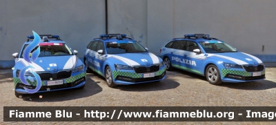 Skoda Superb Wagon III serie restyle
Polizia di Stato
Polizia Stradale
Decorazione Grafica Artlantis
POLIZIA M6368
POLIZIA M6406
POLIZIA M6404
in scorta al Giro d'Italia 2022
Vettura "2" "3" "4"
Parole chiave: Skoda Superb Wagon III serie restyle POLIZIA M6368 M6406 M6404 Giro_D_Italia_2022