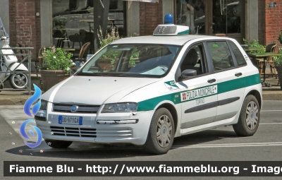 Fiat Stilo III serie
Polizia Municipale Torino
Parole chiave: Fiat Stilo_III_serie Municipale_Torino