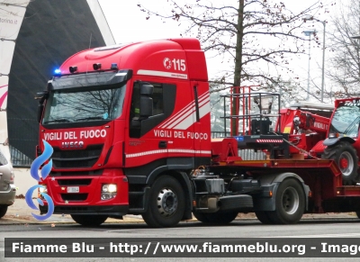 Iveco Stralis AS440S46 III serie
Vigili del Fuoco
Comando Provinciale di Cuneo
VF 30244
Parole chiave: Iveco Stralis_AS440S46_IIIserie VF30244