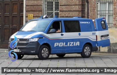 Volkswagen Transporter T6.1
Polizia di Stato
Unita' Cinofile
Allestimento BAI
POLIZIA M4600
Parole chiave: Volkswagen Transporter_T6.1 Unita_Cinofile POLIZIA_M4600