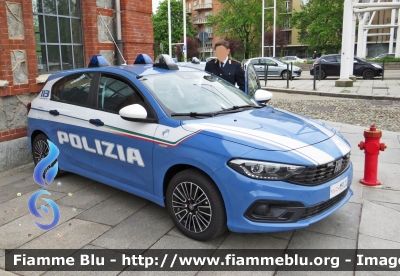 Fiat Nuova Tipo restyle
Polizia di Stato
Reparto Prevenzione Crimine
POLIZIA M9124
Parole chiave: Fiat Nuova_Tipo_restyle Reparto_Prevenzione_Crimine POLIZIA_M9124