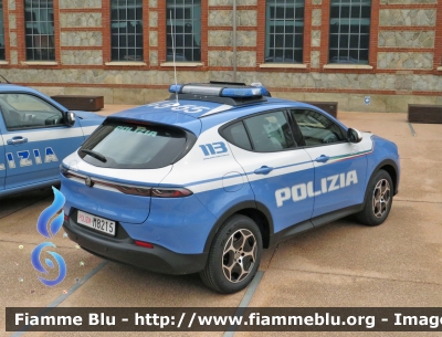 Alfa Romeo Tonale
Polizia di Stato
Squadra Volante
Allestimento FCA
POLIZIA M8215

172° Polizia di Stato
Parole chiave: Alfa_Romeo Tonale Squadra_Volante POLIZIA_M8215