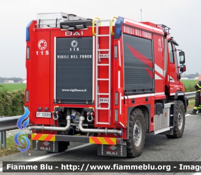 Mercedes-Benz Unimog U219
Vigili del Fuoco
Direzione Regionale per il Piemonte
Automezzo AIB allestimento BAI
VF 32689
Parole chiave: Mercedes-Benz Unimog_U219 VF_32689