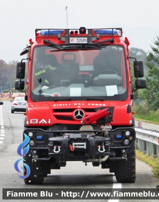 Mercedes-Benz Unimog U219
Vigili del Fuoco
Direzione Regionale per il Piemonte
Automezzo AIB allestimento BAI
VF 32689
Parole chiave: Mercedes-Benz Unimog_U219 VF_32689