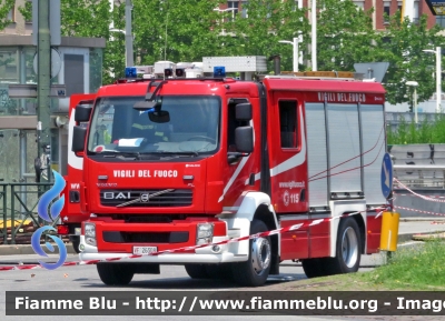 Volvo FL 290 III serie
Vigili Del Fuoco
Comando Provinciale di Torino
AutoPompaSerbatoio Allestimento BAI
ricondizionata Maleco
VF 26308
Parole chiave: Volvo FL_290_III_serie Torino VF_26308