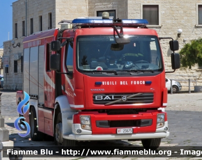 Volvo FL 280 III serie
Vigili del Fuoco
Comando Provinciale di Bari
Distaccamento di Molfetta
AutoPompaSerbatoio allestimento Bai
VF 25625
Parole chiave: Volvo FL 280 III serie Vigili del Fuoco Bari Molfetta AutoPompaSerbatoio VF 25625